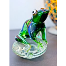 Glass Jungle Frog Paperweight