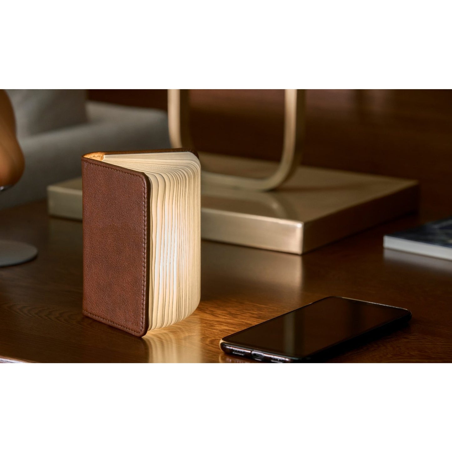 Smart Book Light - Brown Leather