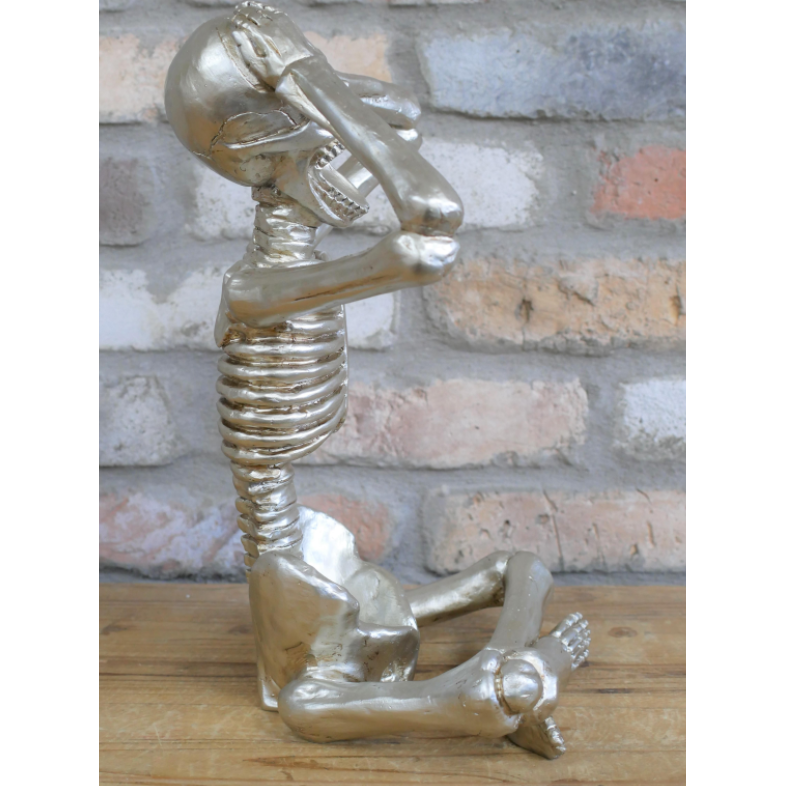 Yawning Skeleton