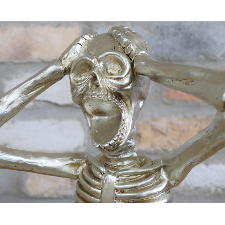 Yawning Skeleton